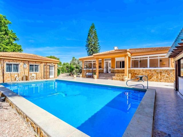Chalet, Daya Vieja
