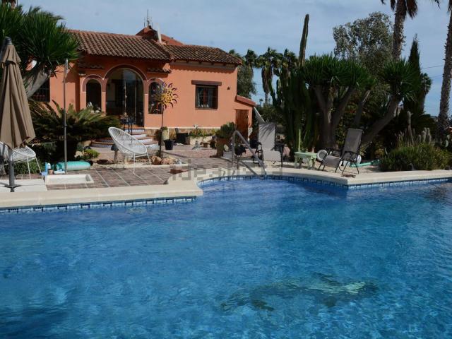 Chalet, Daya Vieja
