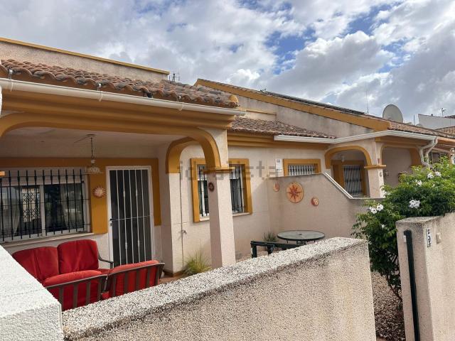 Chalet, Daya Nueva