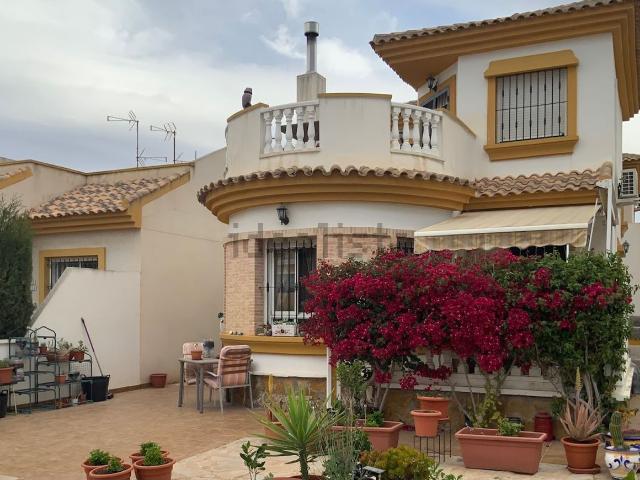 Chalet, Daya Nueva
