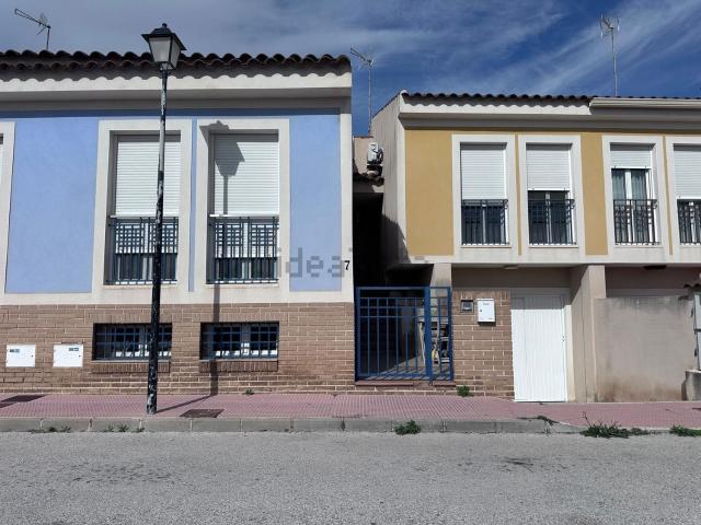 Chalet, Daya Nueva