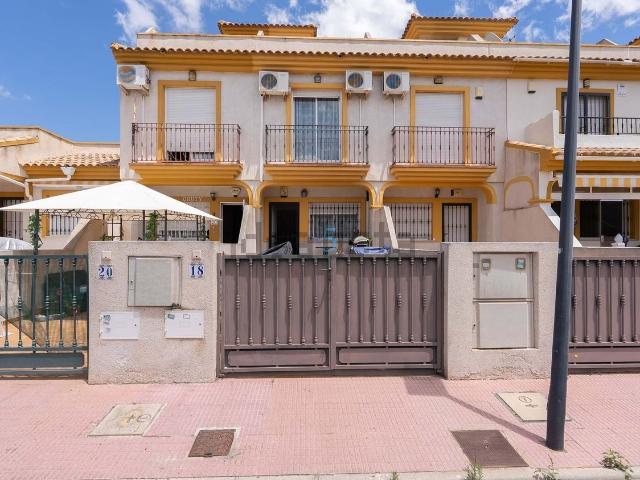Chalet, Daya Nueva