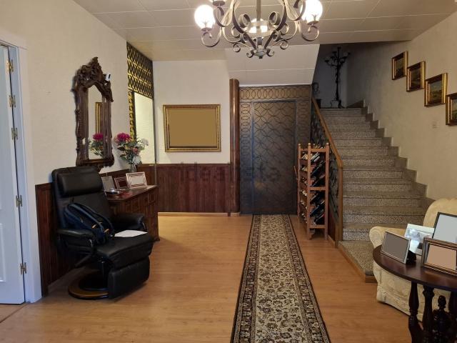 Chalet, Daimiel