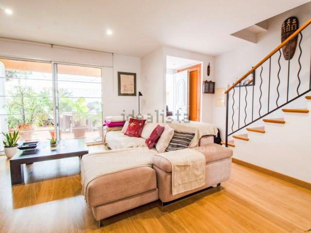 Chalet, Dalt Sant Joan Plaça Eivissa, Maó/Mahón