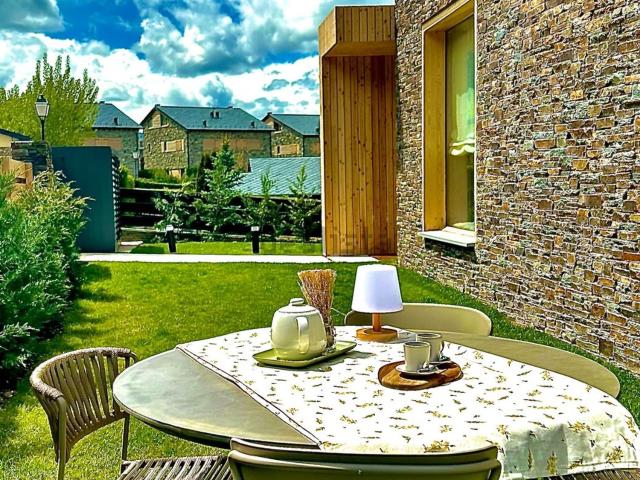 Chalet, Das