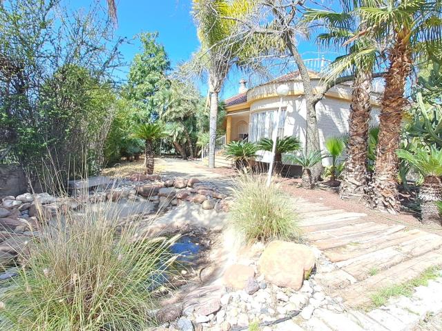 Chalet de 5 dormitorios con piscina en San Ginés, Murcia