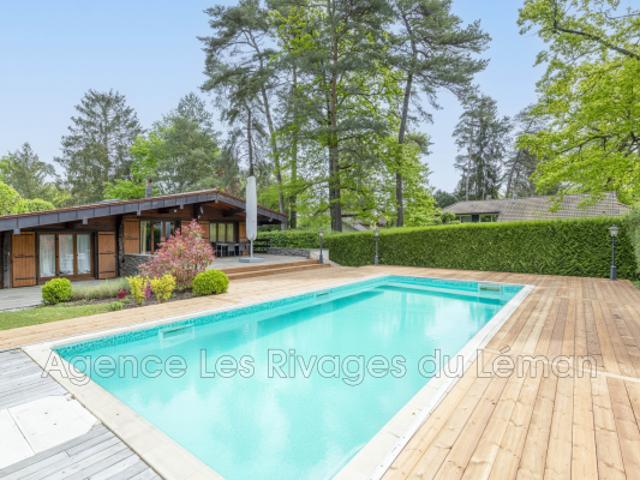 CHALET DE CHARME AVEC ESPACE WELLNESS & PISCINE ? DOMAINE PRIV