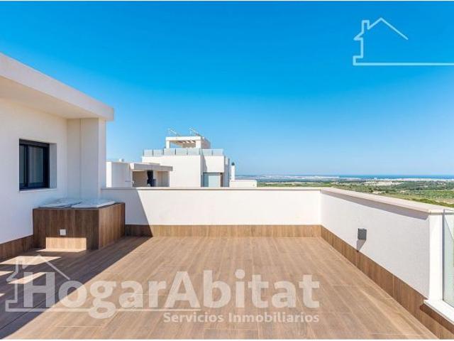CHALET DE LUJO CON PISCINA, TERRAZA Y GARAJE