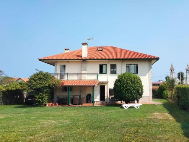Chalet de lujo de 226 m2 en venta Meirás, Galicia
