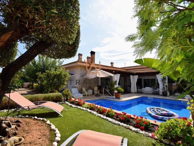 Chalet de lujo de 276 m2 en venta Son Serra de Marina, España