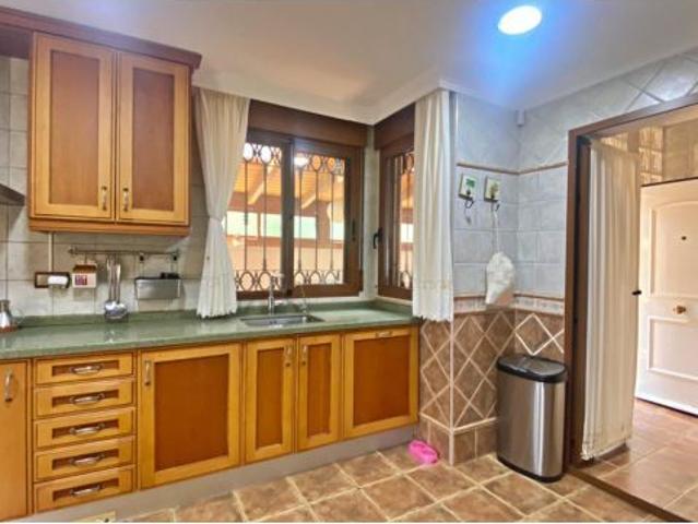 CHALET DE LUJO EN ALICANTE GOLF