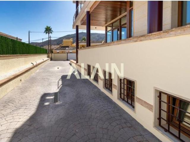 CHALET DE LUJO EN EL ALBIR ALFAS DEL PI ALICANTE