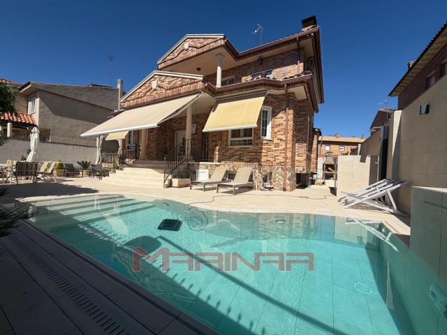 Chalet de lujo en Ocaña