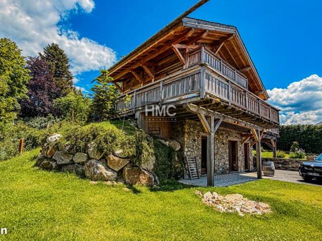 Chalet de standing avec vue panoramique, Bolquère village