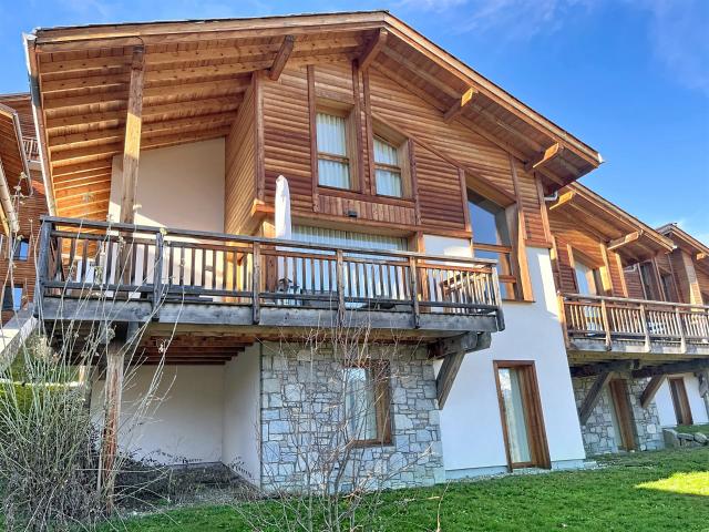 Chalet de super luxe 6 chambres face au Mt Blanc 240m² Combloux