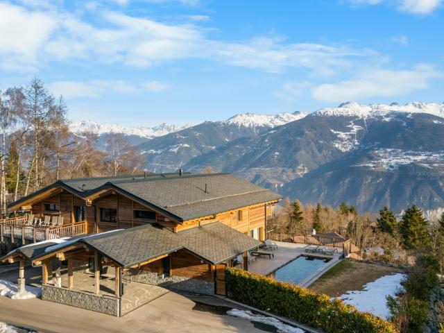 Chalet de prestige à Mayens d'Arbaz Piscine et Vue imprenable