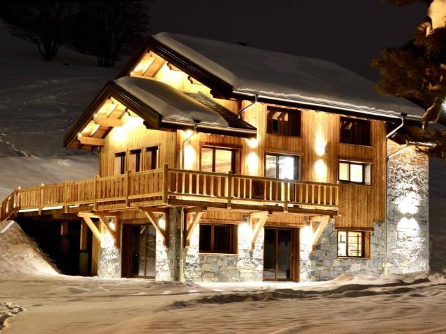 Chalet de prestige de 11 pièces en vente Le Corbier, Auvergne Rhône Alpes