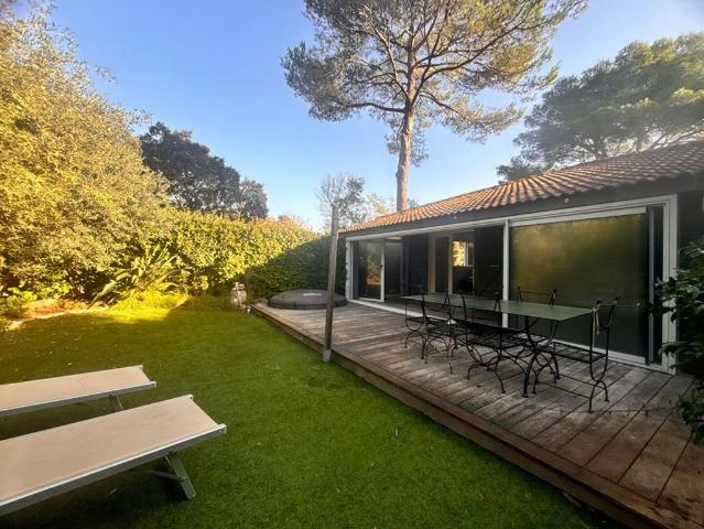 Chalet de prestige de 4 pièces en vente Gassin, France