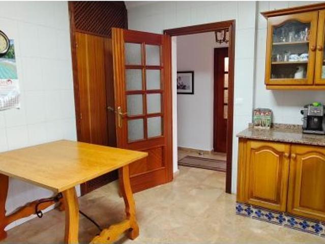 Chalet de una planta en Pinares de Oromana