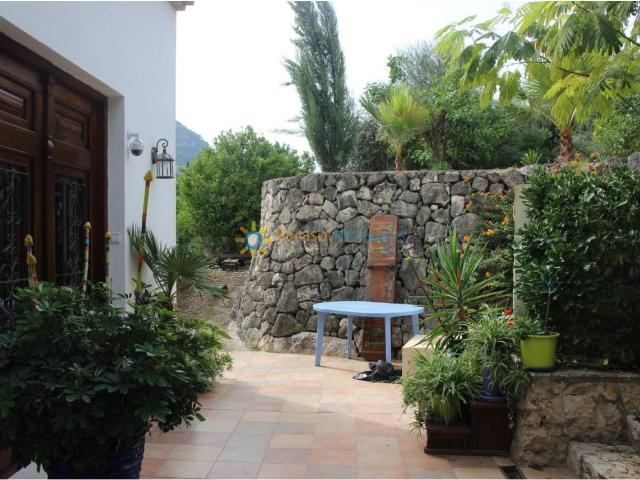 Chalet de venta en Llocnou de Sant Jeroni