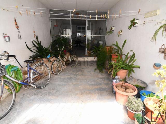 Chalet, Deltebre