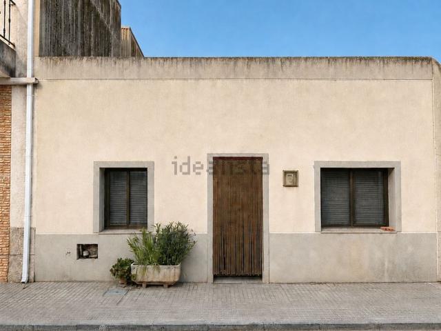 Chalet, Deltebre