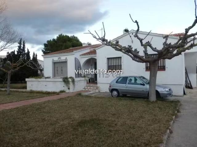 Chalet, Deltebre