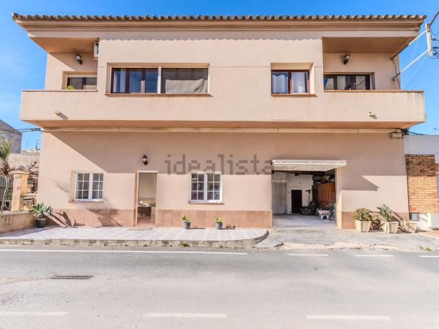 Chalet, Deltebre