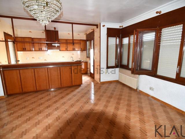 Chalet, Deltebre