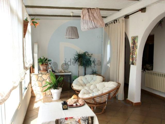 Chalet, Deltebre