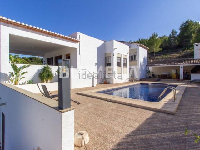 Chalet, Denia