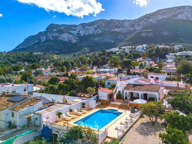 Chalet, Denia