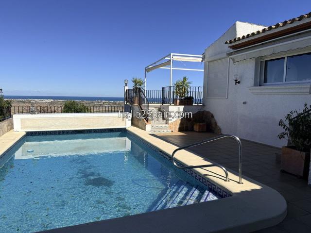 Chalet, Denia