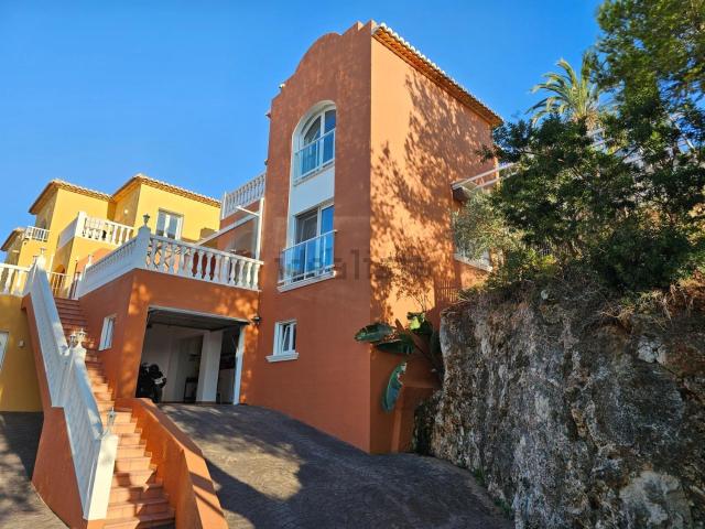 Chalet, Denia