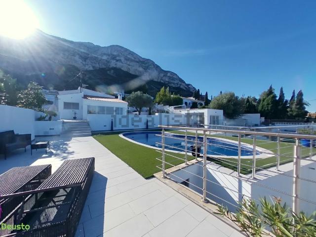 Chalet, Denia