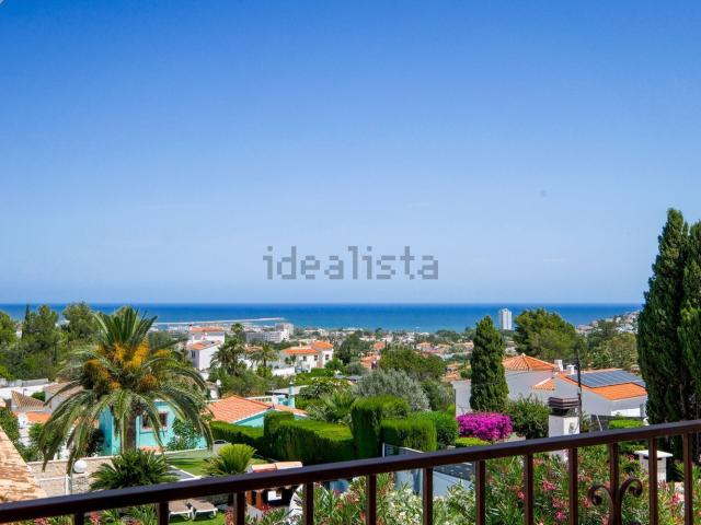 Chalet, Denia