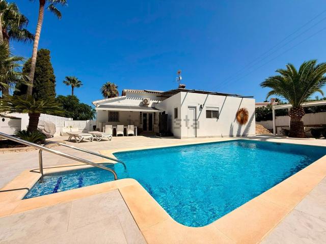 Chalet, Denia