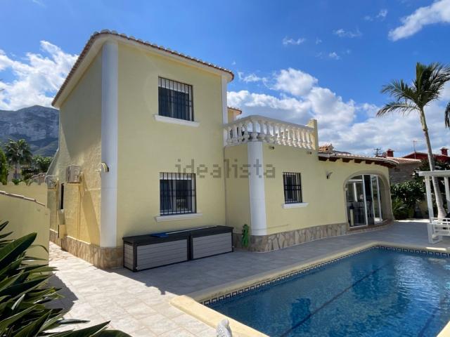 Chalet, Denia