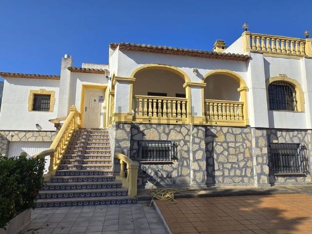 Chalet, Denia