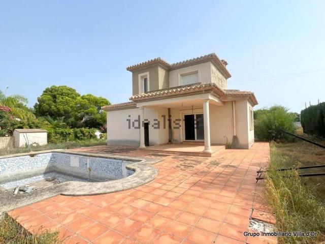 Chalet, Denia