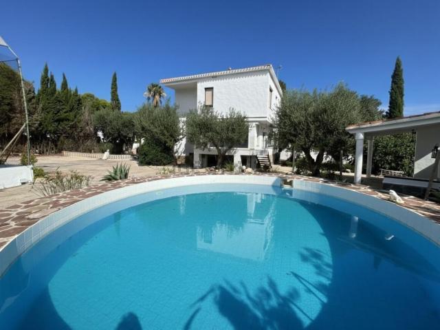 Chalet, Denia