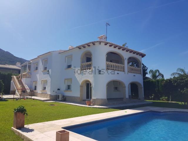 Chalet, Denia