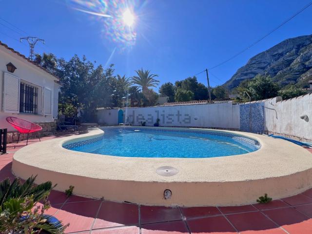 Chalet, Denia