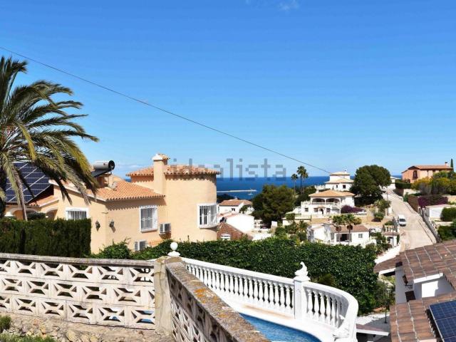 Chalet, Denia