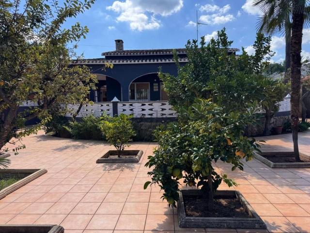 Chalet, Denia