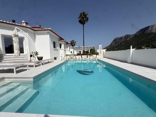 Chalet, Denia