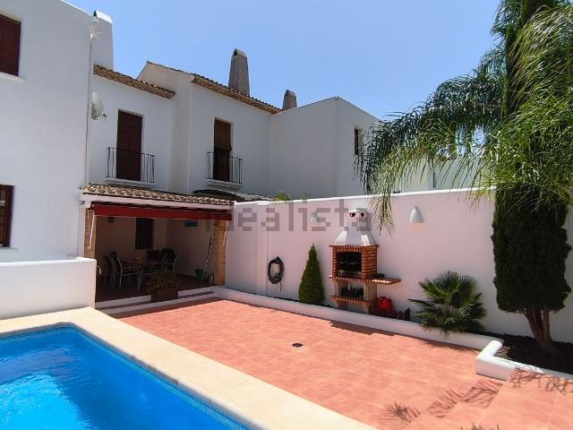 Chalet, Denia