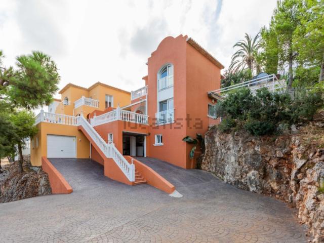 Chalet, Denia