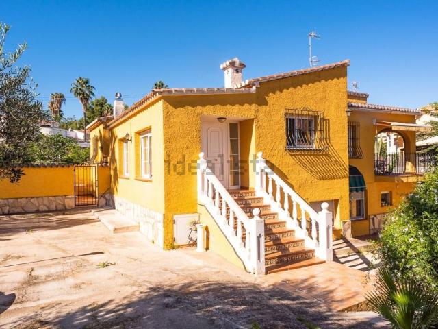 Chalet, Denia
