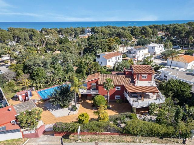 Chalet, Denia